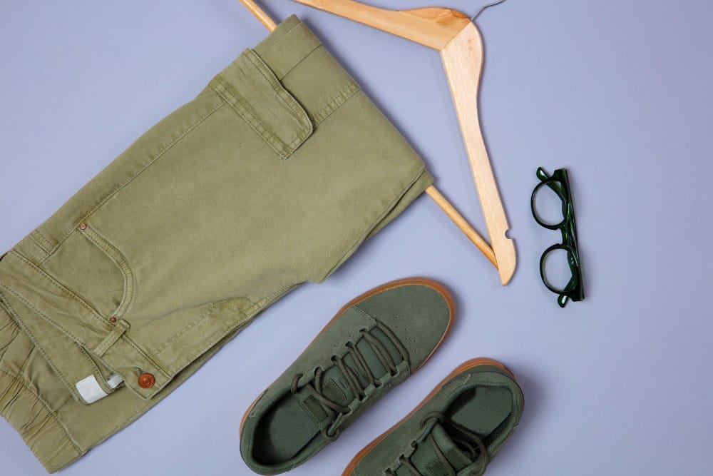 combinaciones de pantalones para hombre