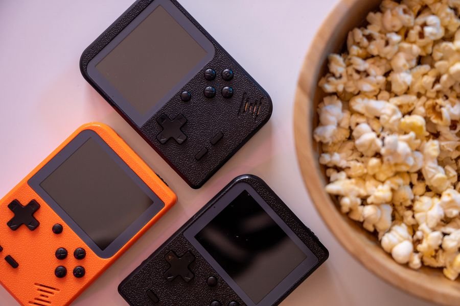 Consolas portátiles retro económicas
