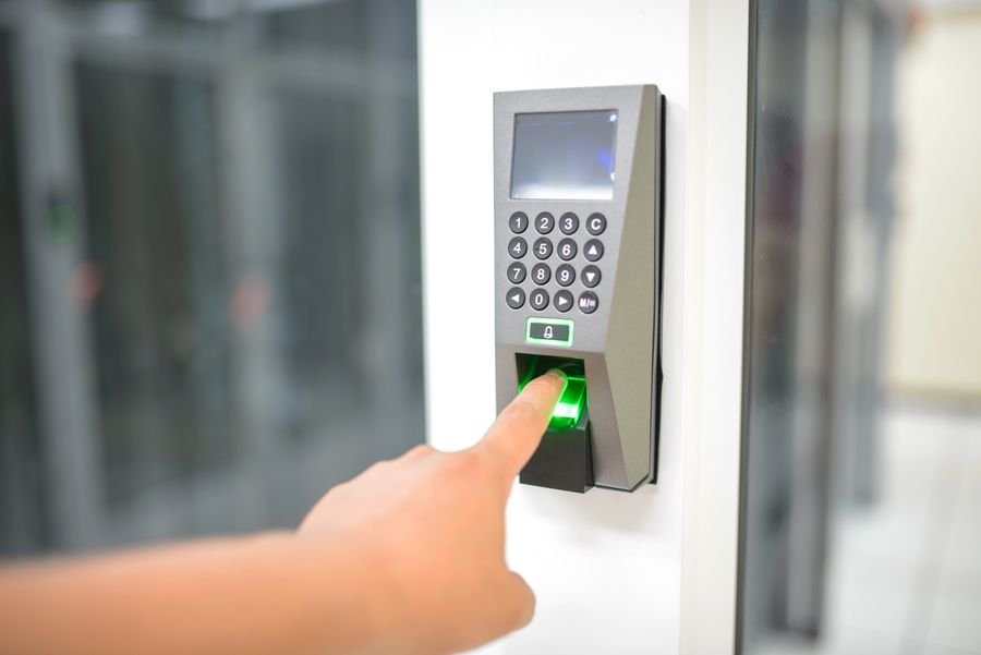 Escáner de huellas digitales para acceso seguro