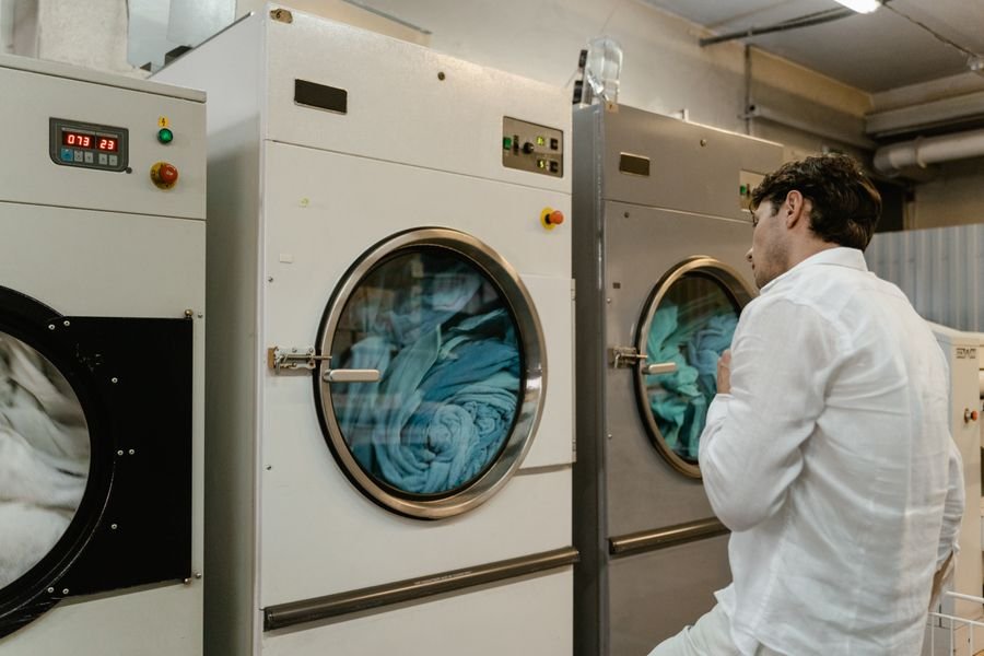 Lavandería industrial y capacidad de máquinas