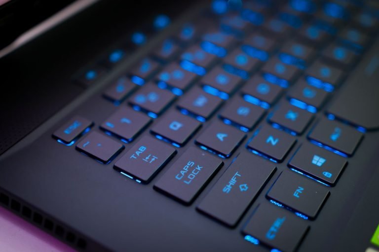 Teclado mecánico retroiluminado para notebooks gaming